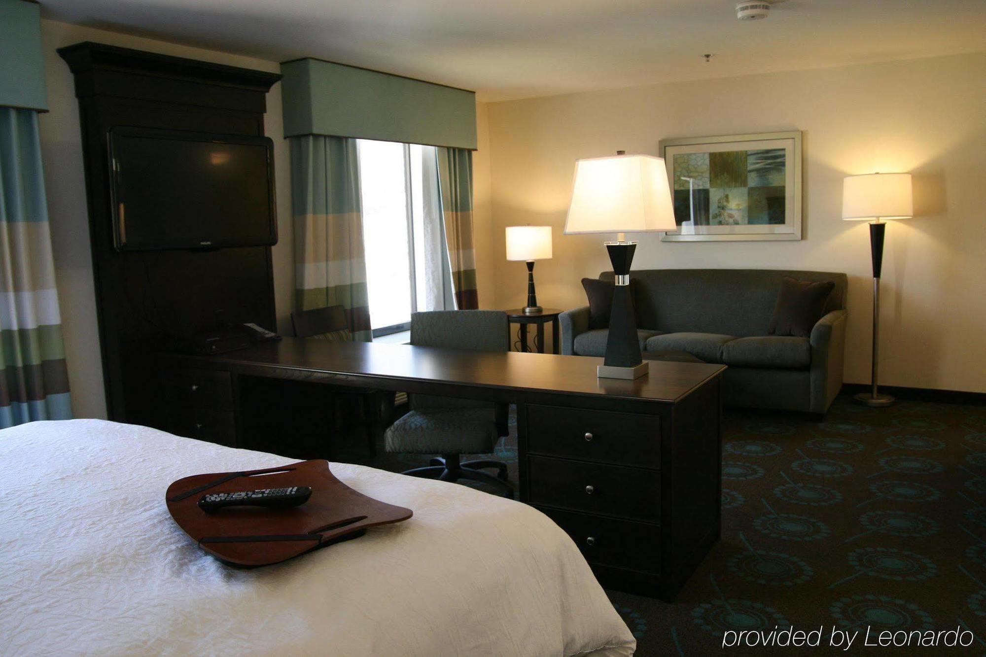 Hampton Inn & Suites Wilder Pokój zdjęcie